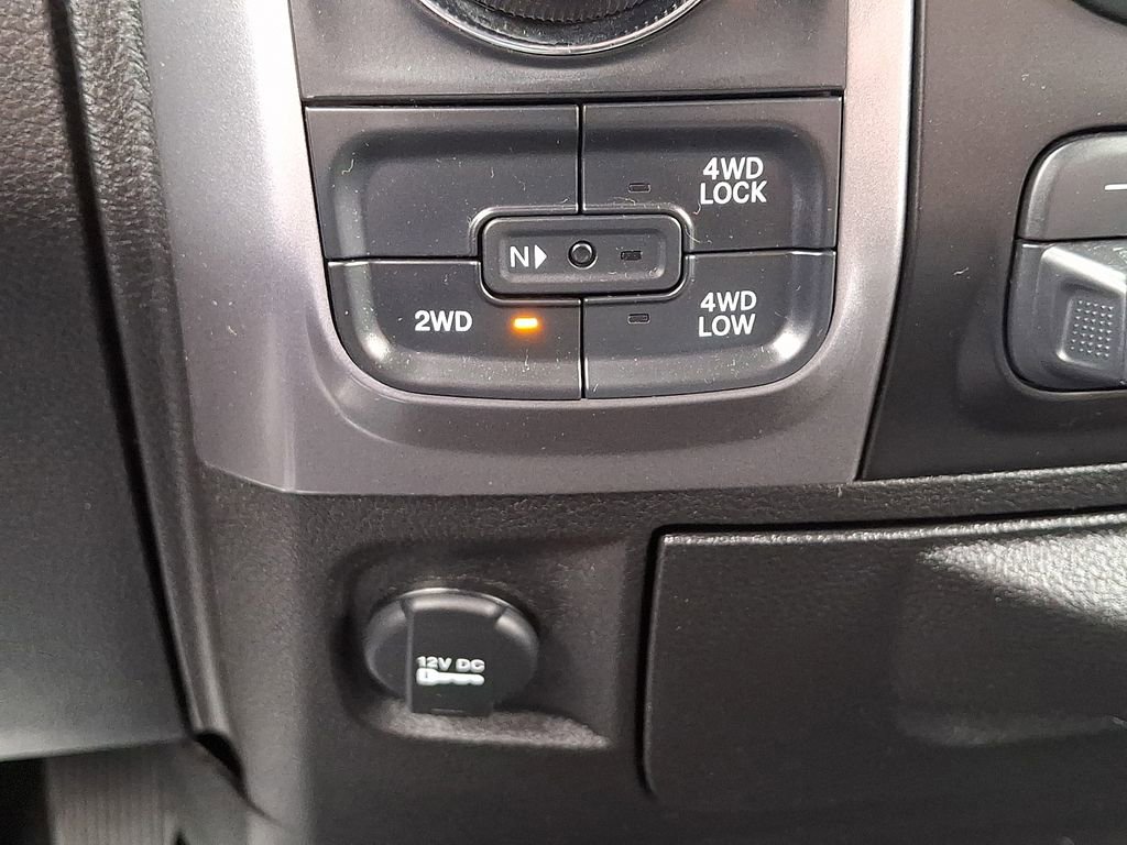 Used 2022 RAM 1500 Classic SLT w/ Protection Group AWD/4WD image 23