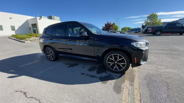 Used 2022 BMW X3 xDrive30i w/ M Sport Package AWD/4WD image 2