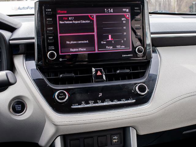 Used 2022 Toyota Corolla Cross LE image 19
