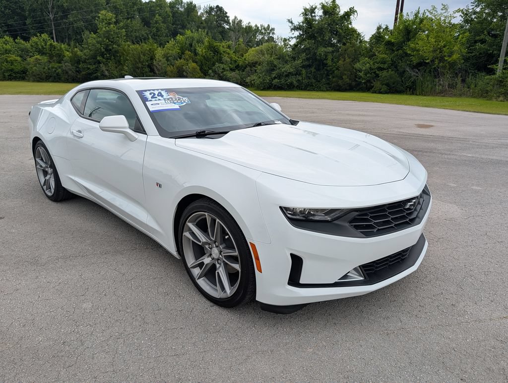 Used 2024 Chevrolet Camaro LT w/ RS Package RWD image 2