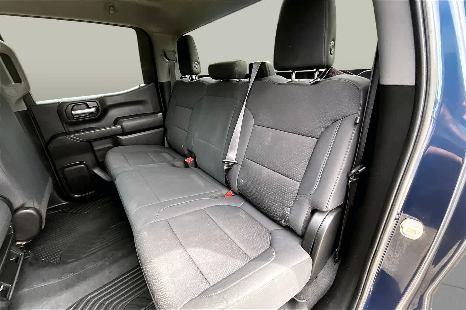 Used 2021 Chevrolet Silverado 1500 Custom Trail Boss AWD/4WD image 21