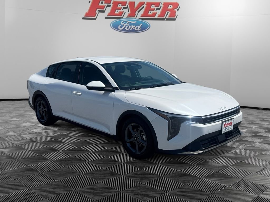 Used 2025 Kia K4 FWD image 7