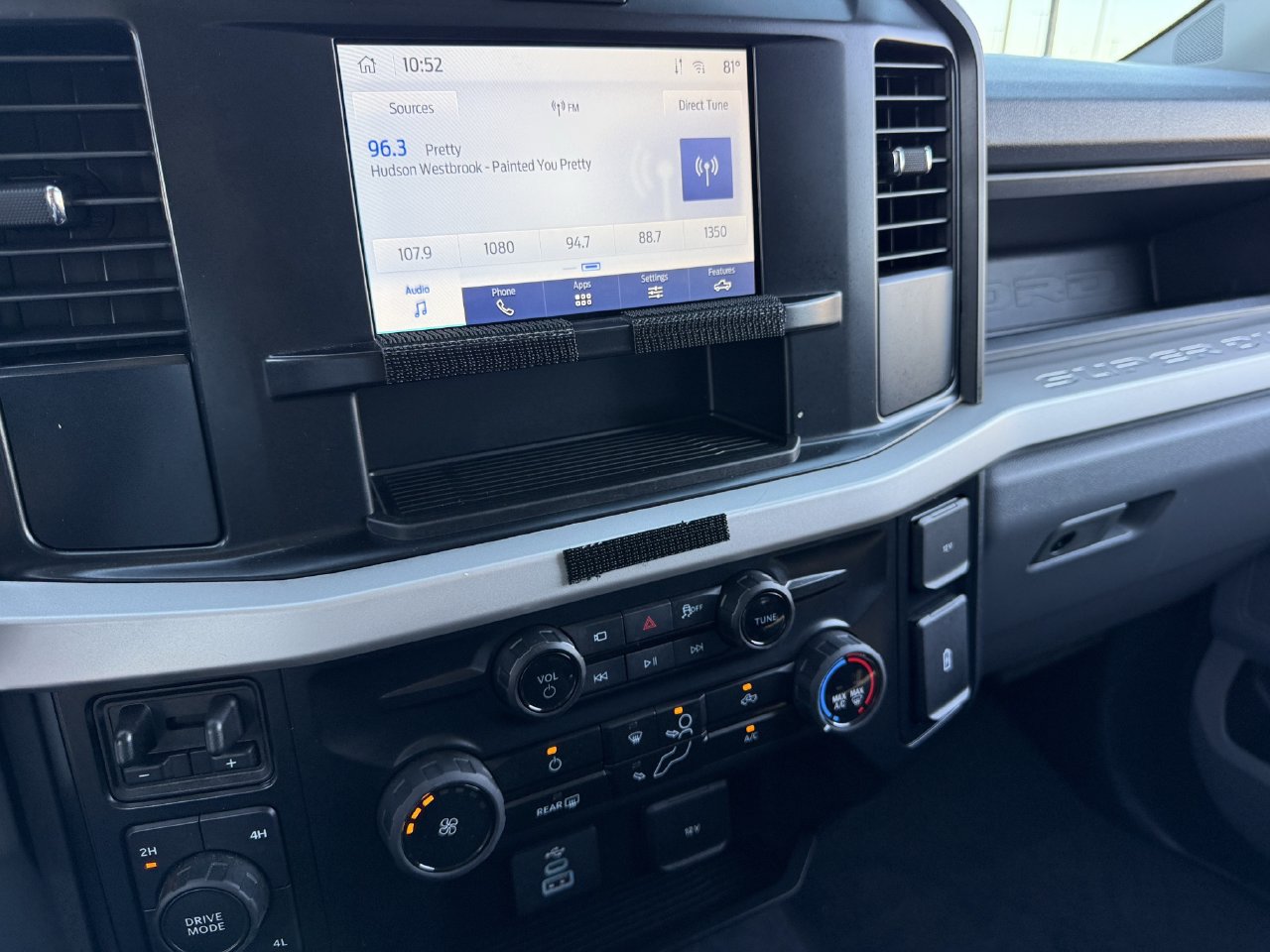 Certified 2025 Ford F250 XL w/ STX Appearance Package AWD/4WD image 16