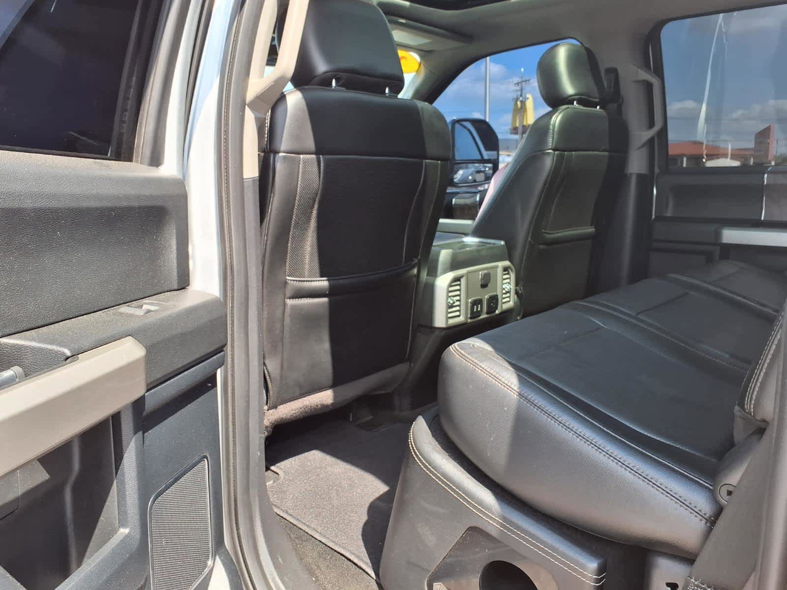 Certified 2017 Ford F250 Lariat w/ Lariat Ultimate Package AWD/4WD image 25