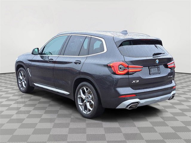 Used 2024 BMW X3 xDrive30i w/ Premium Package image 3