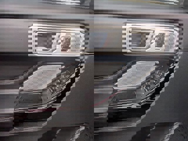 Certified 2024 Ford Explorer Platinum w/ Technology Package image 14