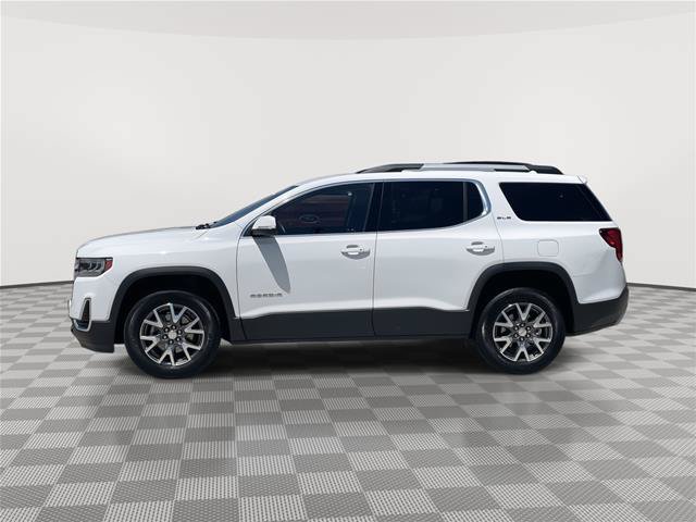 Used 2023 GMC Acadia SLE w/ Driver Convenience Package FWD image 2