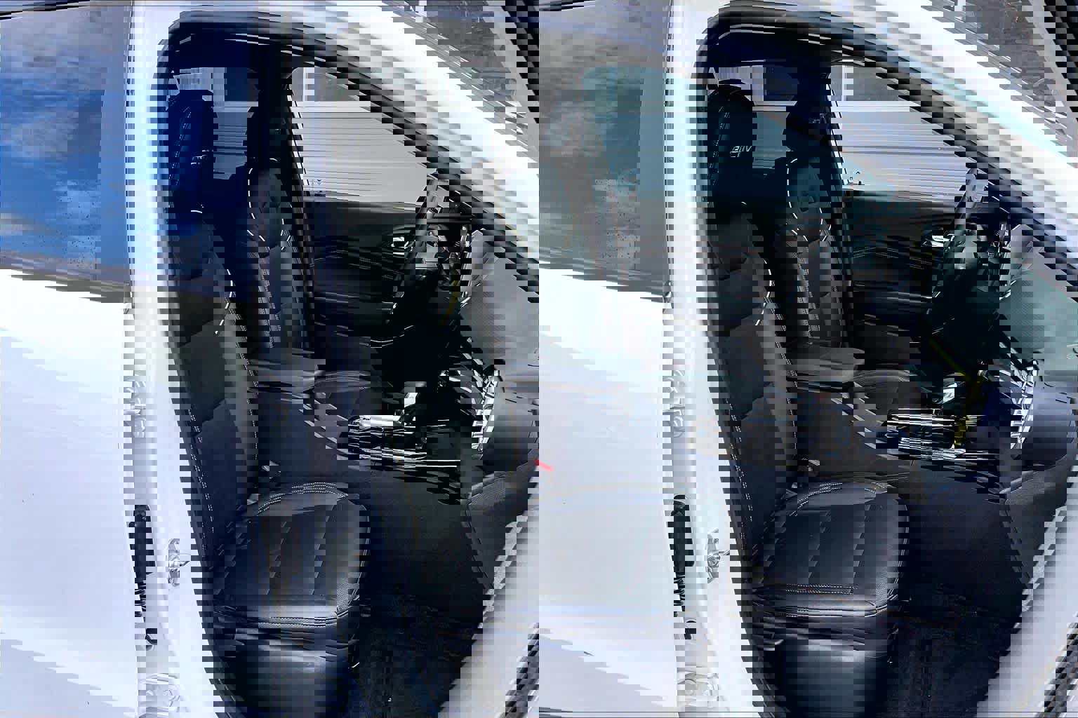 Used 2025 Chevrolet Trax ACTIV w/ Driver Confidence Package image 11