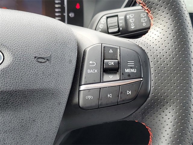 Certified 2023 Ford Escape ST-Line w/ Tech Pack #1 image 18