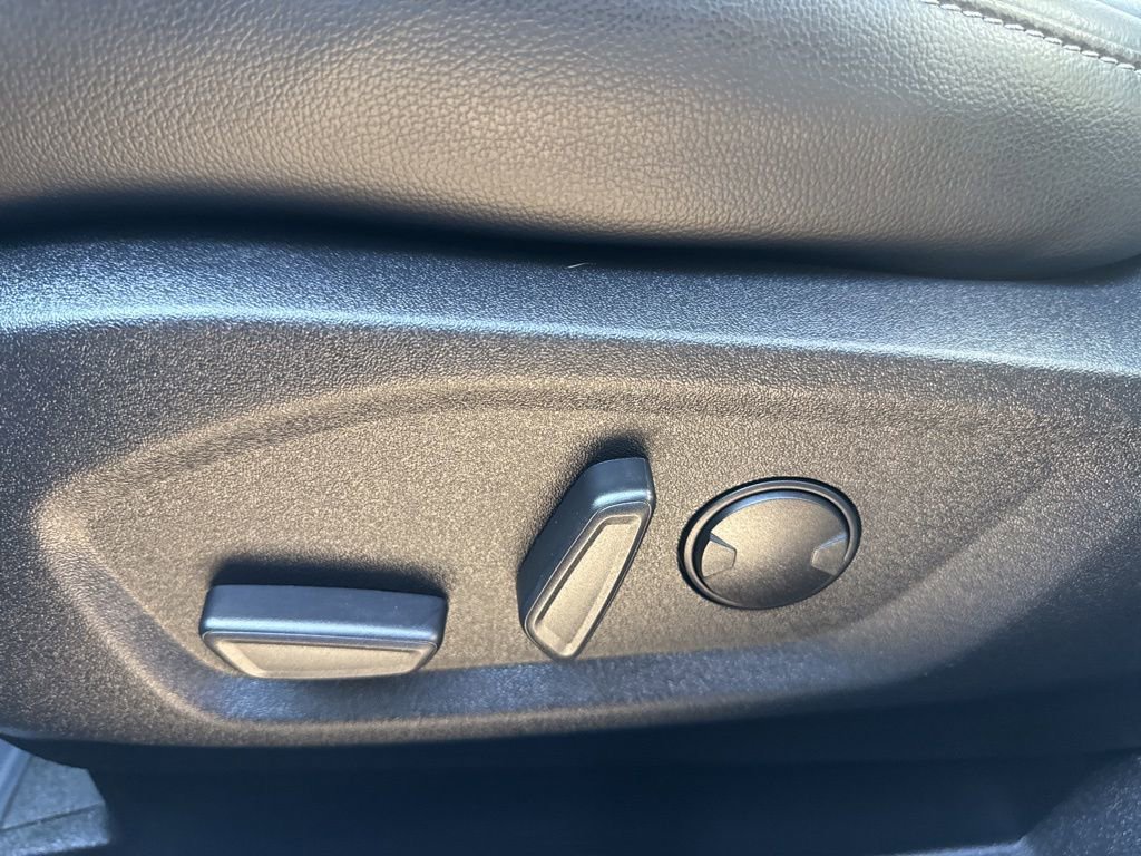 Certified 2023 Ford Edge SEL w/ Convenience Package image 18