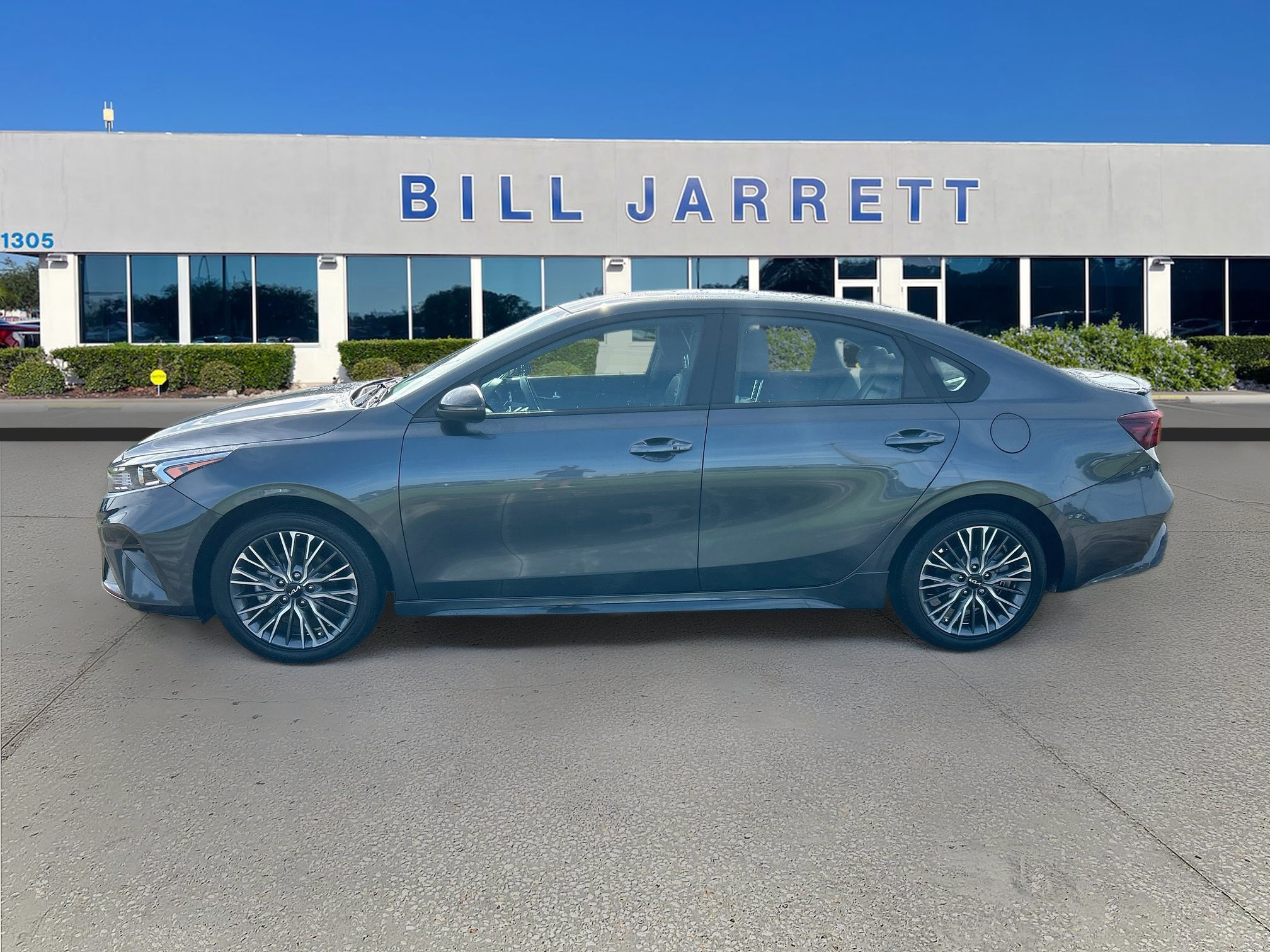 Used 2024 Kia Forte GT-Line FWD image 4
