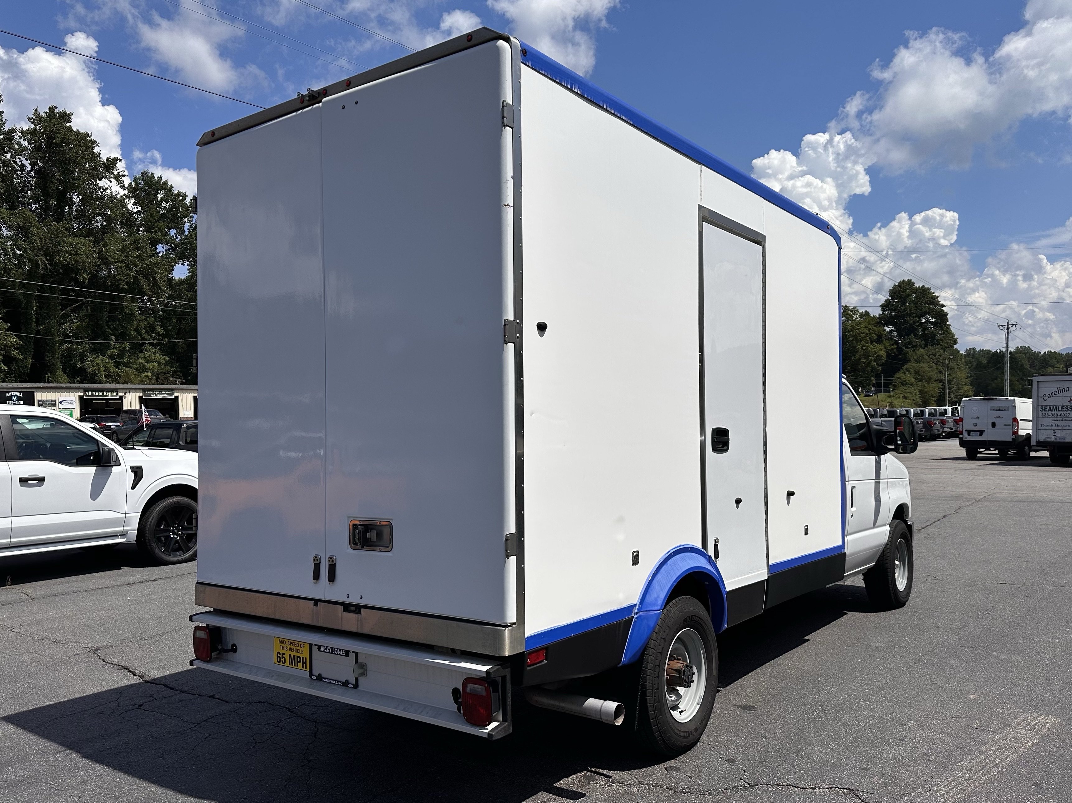 Certified 2024 Ford E-350 and Econoline 350 Super Duty w/ Power Windows & Locks Group RWD image 6