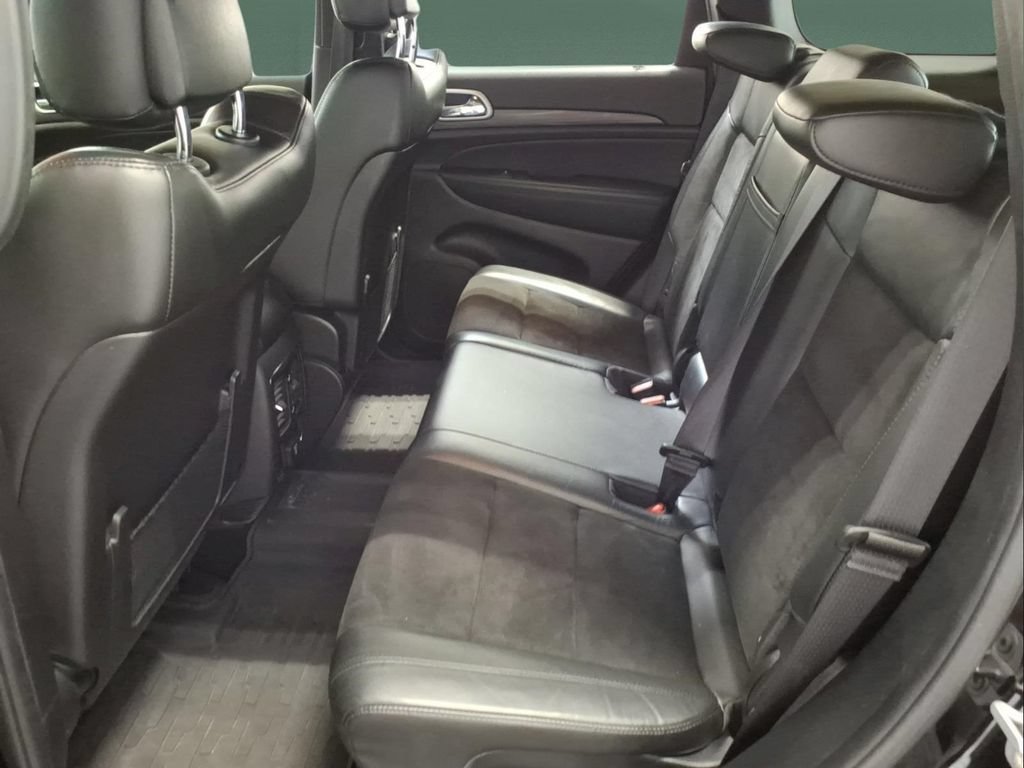 Used 2021 Jeep Grand Cherokee Laredo X AWD/4WD image 9