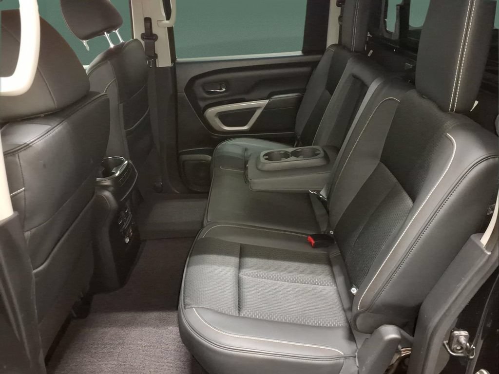 Used 2019 Nissan Titan PRO-4X AWD/4WD image 24
