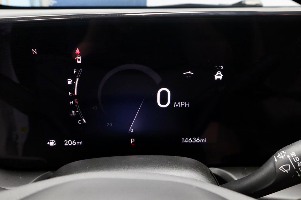 Used 2024 Buick Encore GX Avenir w/ Avenir Technology Package image 29