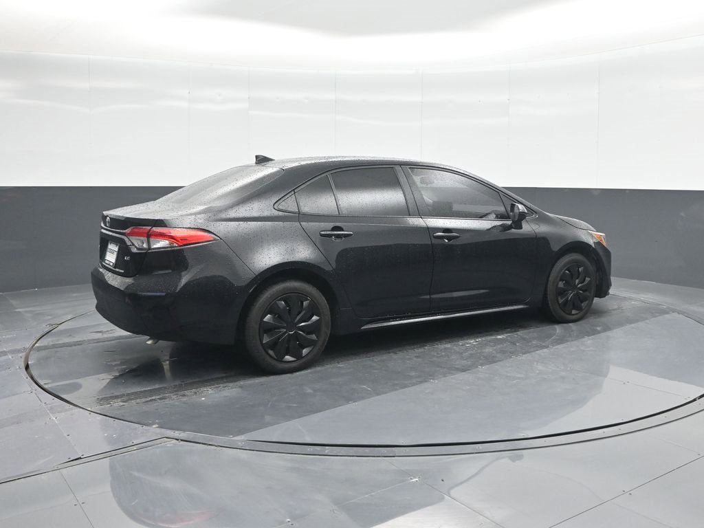 Used 2024 Toyota Corolla LE image 14
