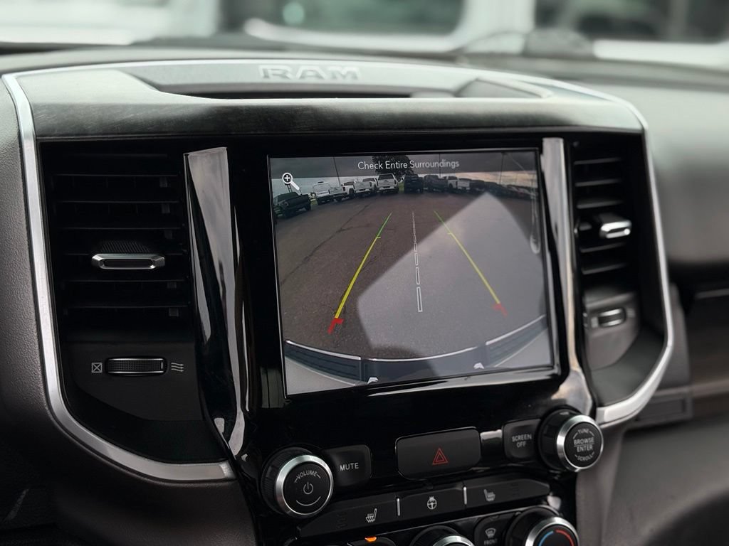Used 2019 RAM 1500 Big Horn AWD/4WD image 4