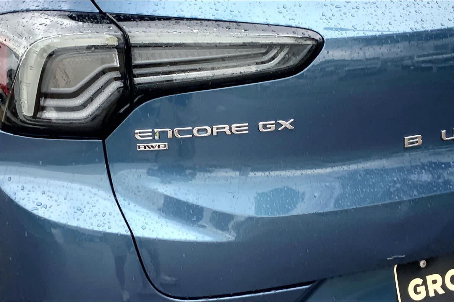 Used 2024 Buick Encore GX Avenir AWD/4WD image 10