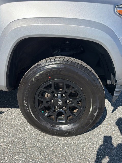 Used 2021 Toyota Tacoma SR5 image 11