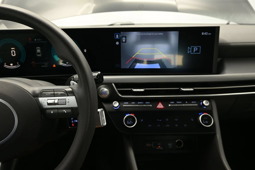 Used 2025 Hyundai Sonata SEL FWD image 27
