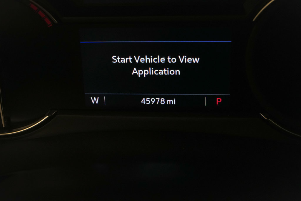 Used 2023 Cadillac XT4 Premium Luxury FWD image 17