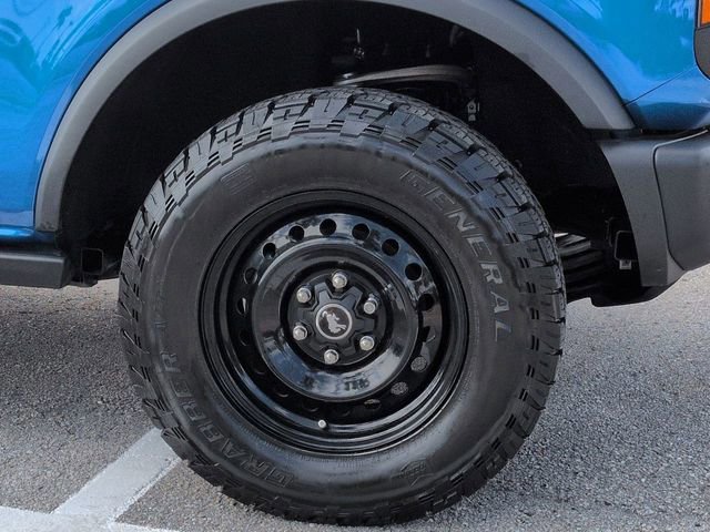 Certified 2022 Ford Bronco Black Diamond image 11