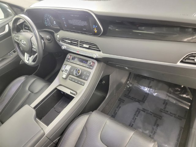 Used 2022 Hyundai Palisade Limited w/ Winter Package AWD/4WD image 19