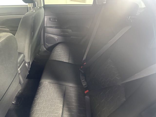 Used 2025 Mitsubishi Outlander Sport ES AWD/4WD image 27