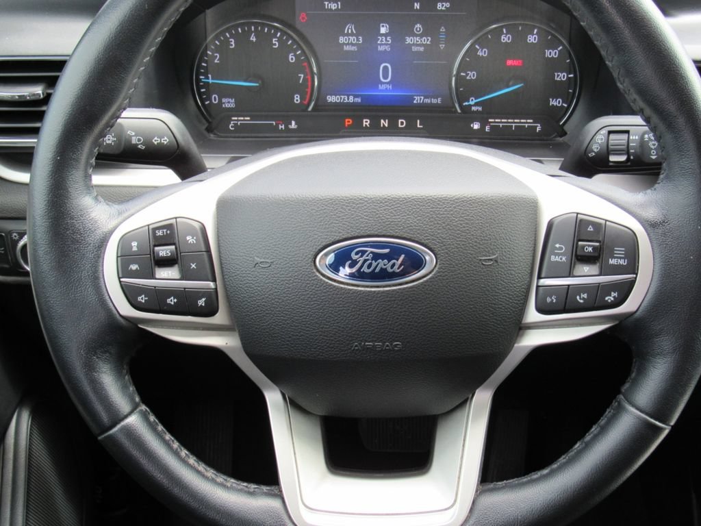Certified 2022 Ford Explorer XLT w/ Equipment Group 202A RWD image 23