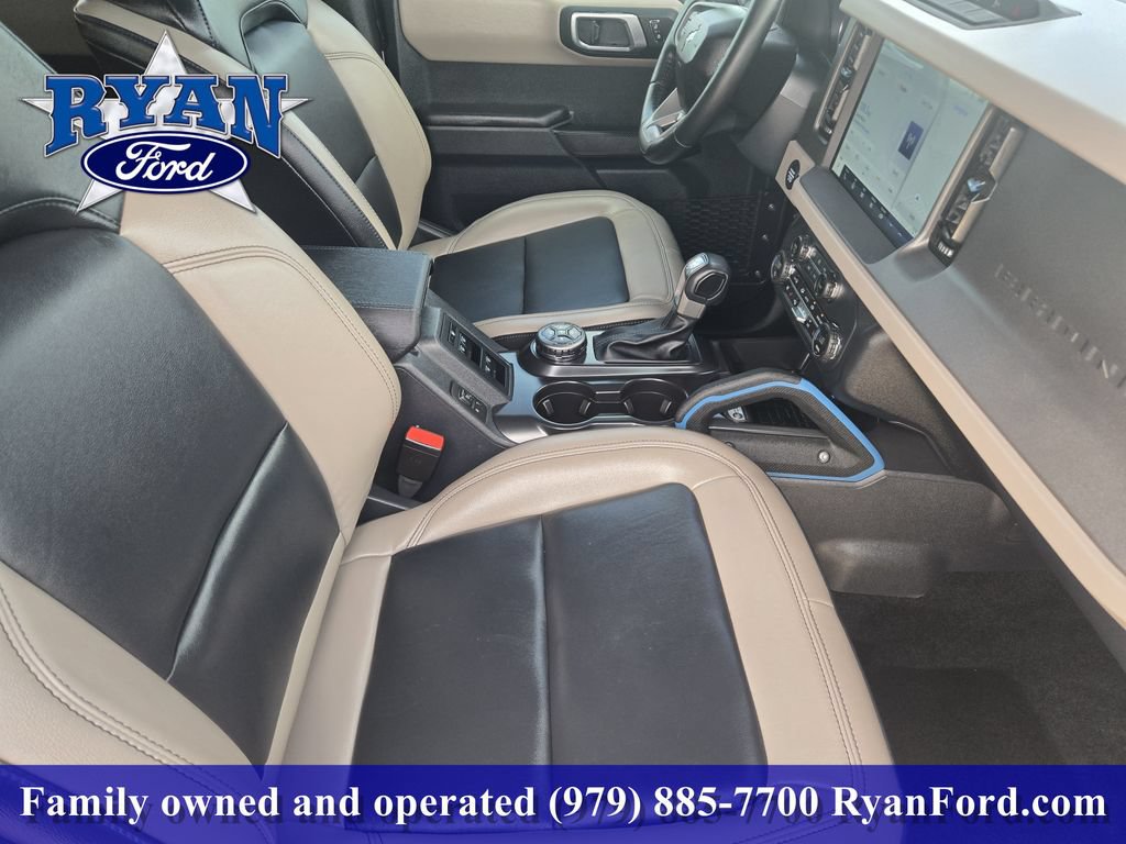 Certified 2024 Ford Bronco Wildtrak AWD/4WD image 10