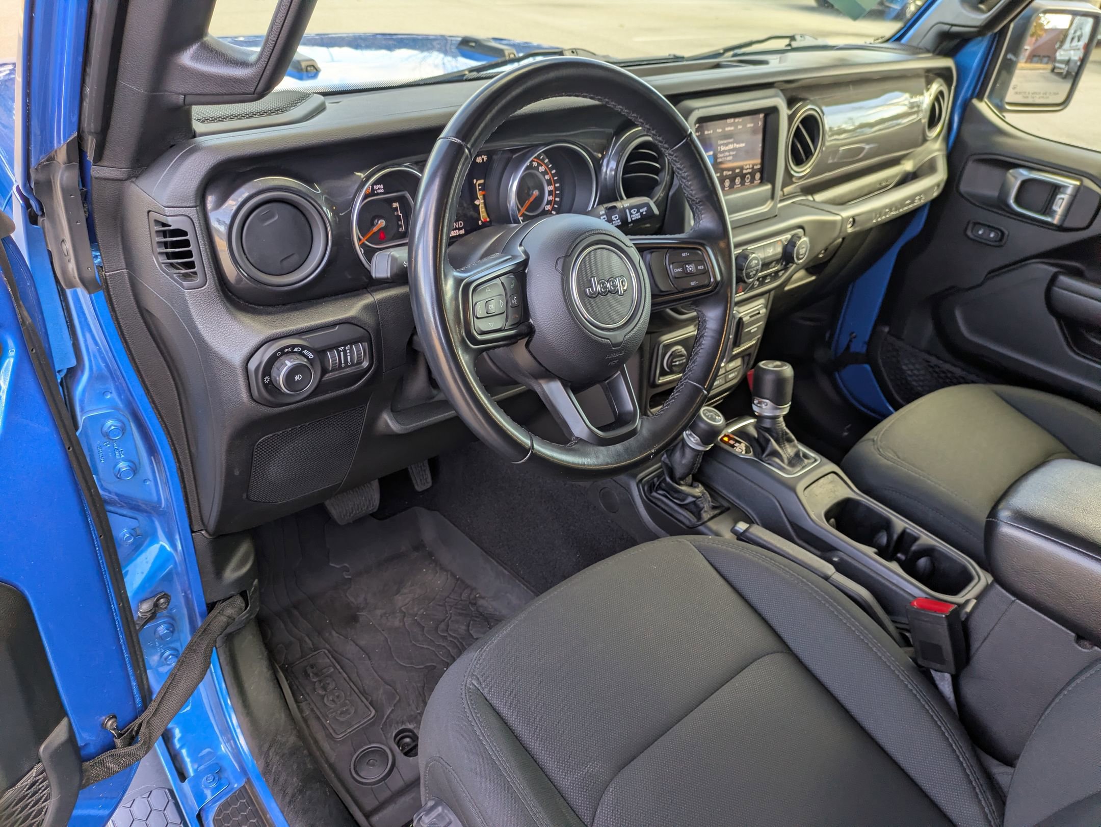 Used 2021 Jeep Wrangler Unlimited Sport w/ LED Headlamp & Fog Lamp Group image 15