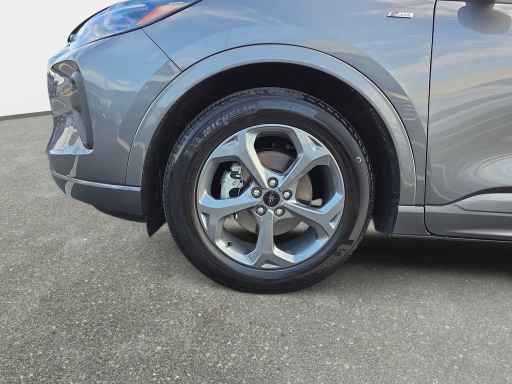 Certified 2023 Ford Escape ST-Line w/ Tech Pack #1 FWD image 26