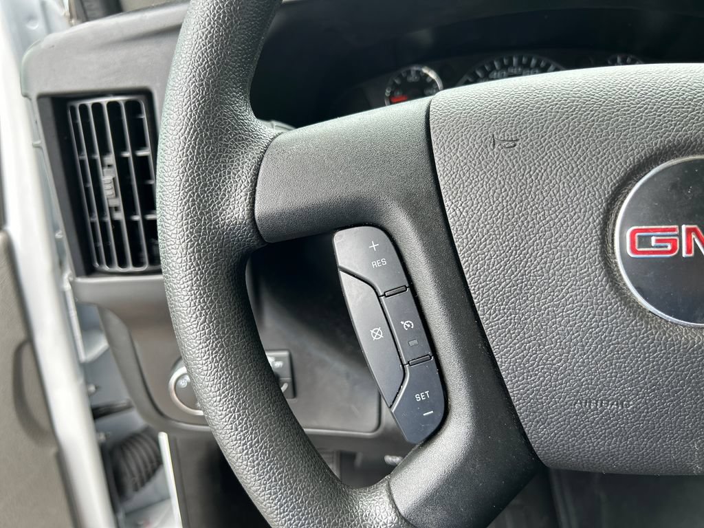 Used 2025 GMC Savana 2500 w/ Driver Convenience Package RWD image 20