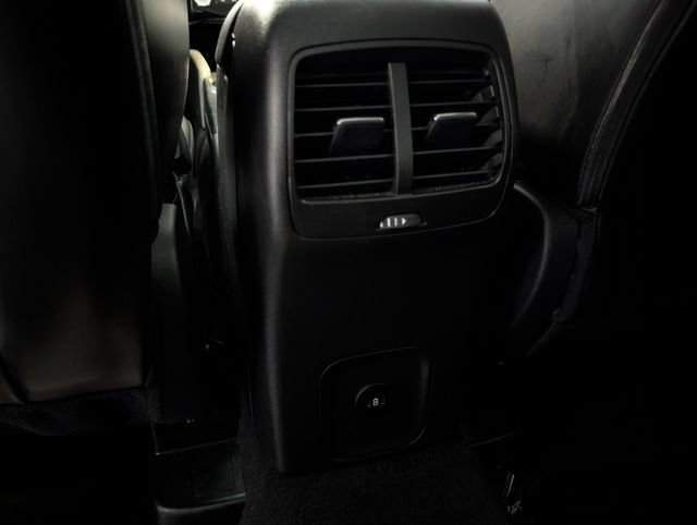 Certified 2024 Ford Escape Platinum AWD/4WD image 28