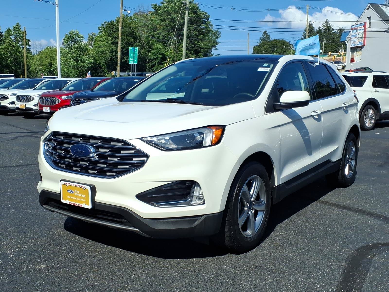 Certified 2022 Ford Edge SEL w/ Convenience Package AWD/4WD image 4
