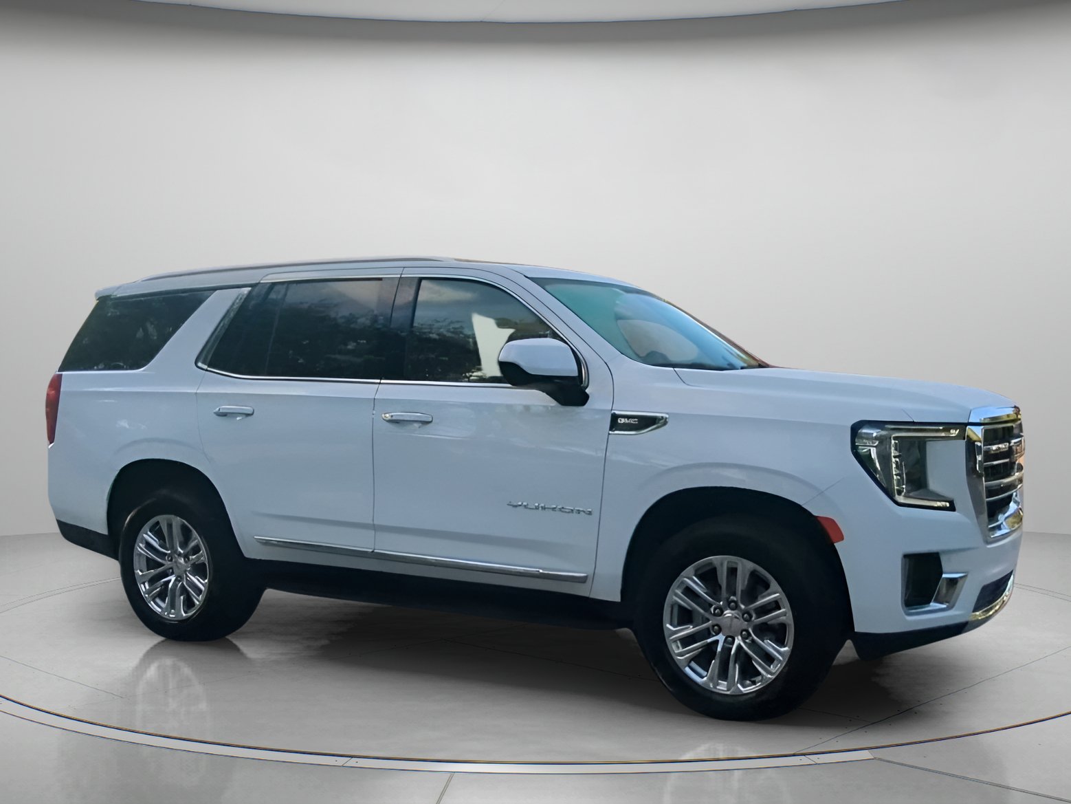 Used 2024 GMC Yukon SLT RWD image 35