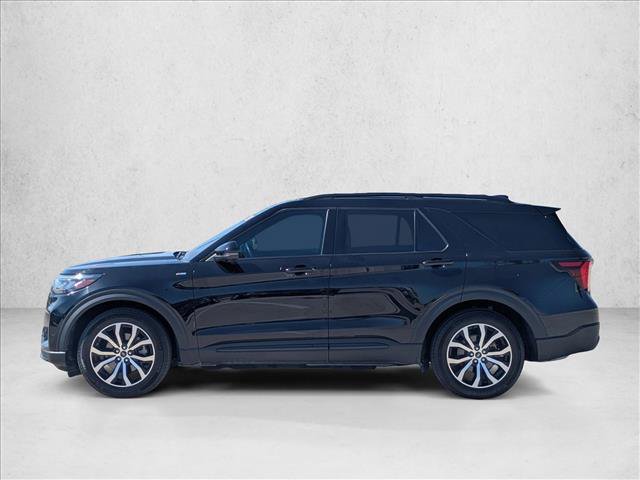 Certified 2025 Ford Explorer ST-Line w/ Premium Package RWD image 9