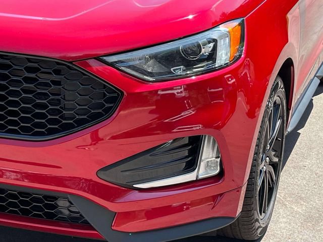 Certified 2024 Ford Edge ST-Line AWD/4WD image 9