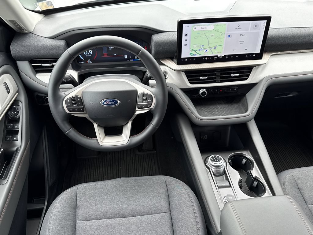 Certified 2026 Ford Explorer Active RWD image 24