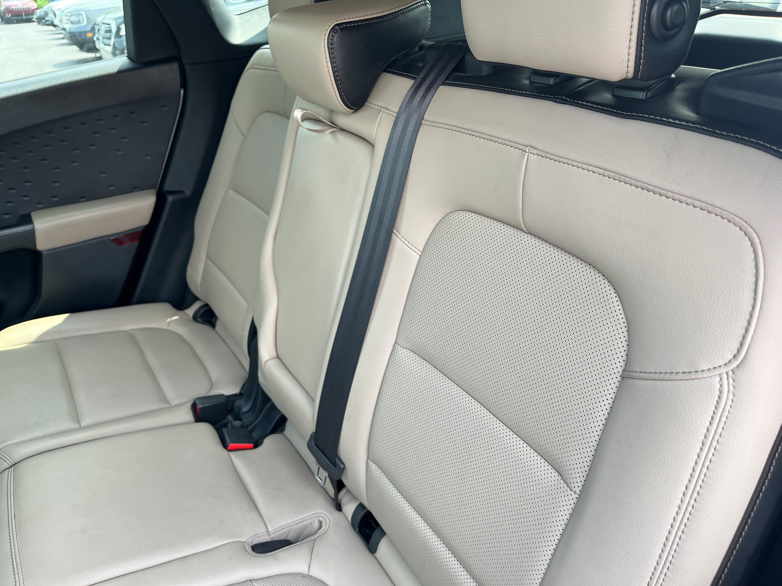 Certified 2020 Ford Escape SEL AWD/4WD image 12