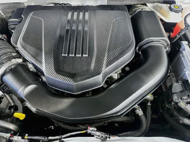 Used 2026 Chevrolet Traverse LT w/ Midnight/Sport Edition FWD image 9