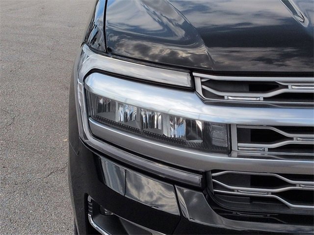 Certified 2023 Ford Expedition Max Platinum image 10