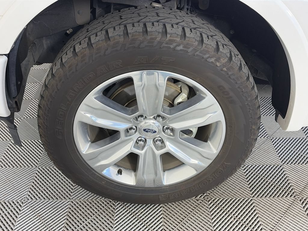 Certified 2018 Ford F150 Platinum w/ Equipment Group 701A Luxury AWD/4WD image 8