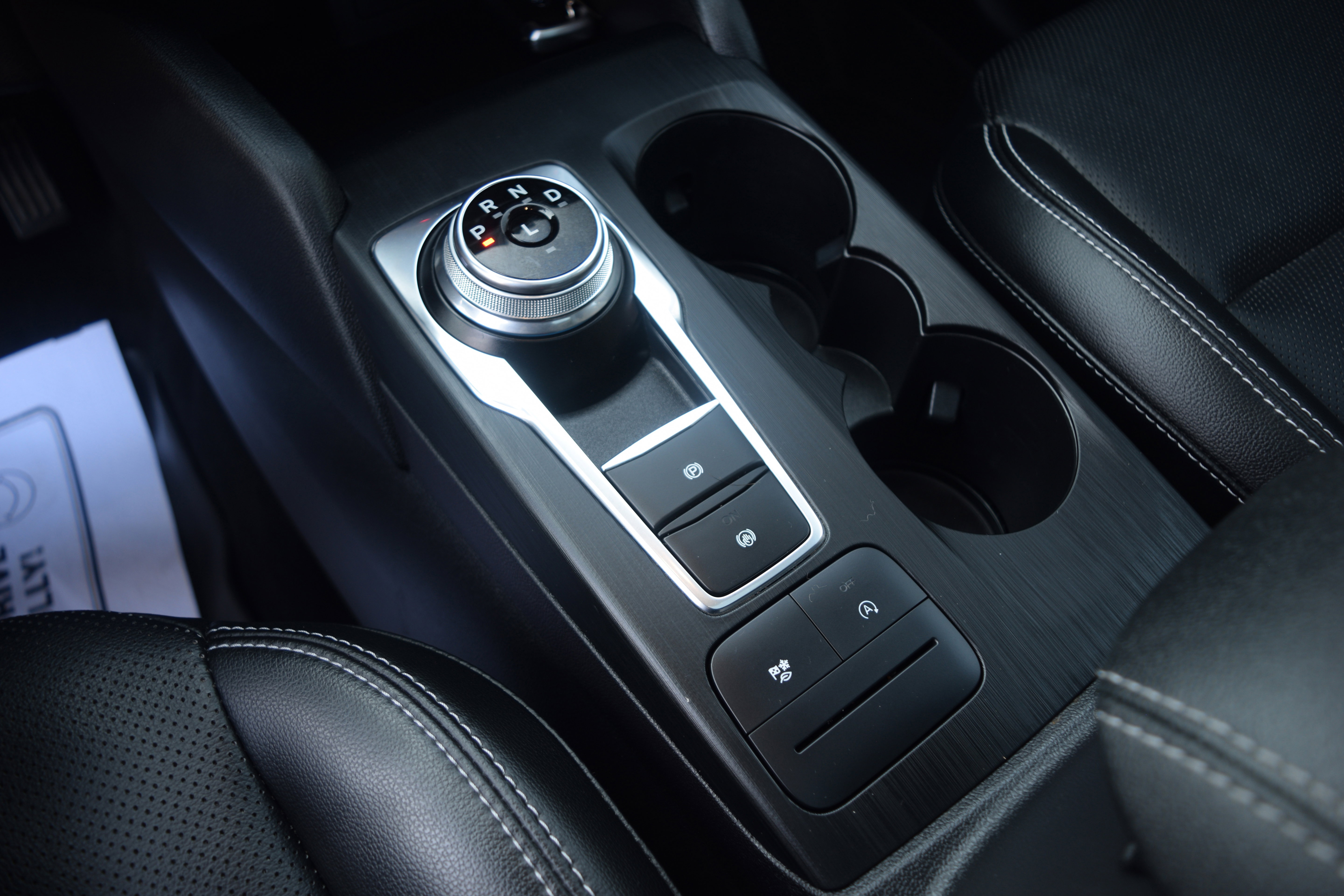 Certified 2020 Ford Escape SEL image 13