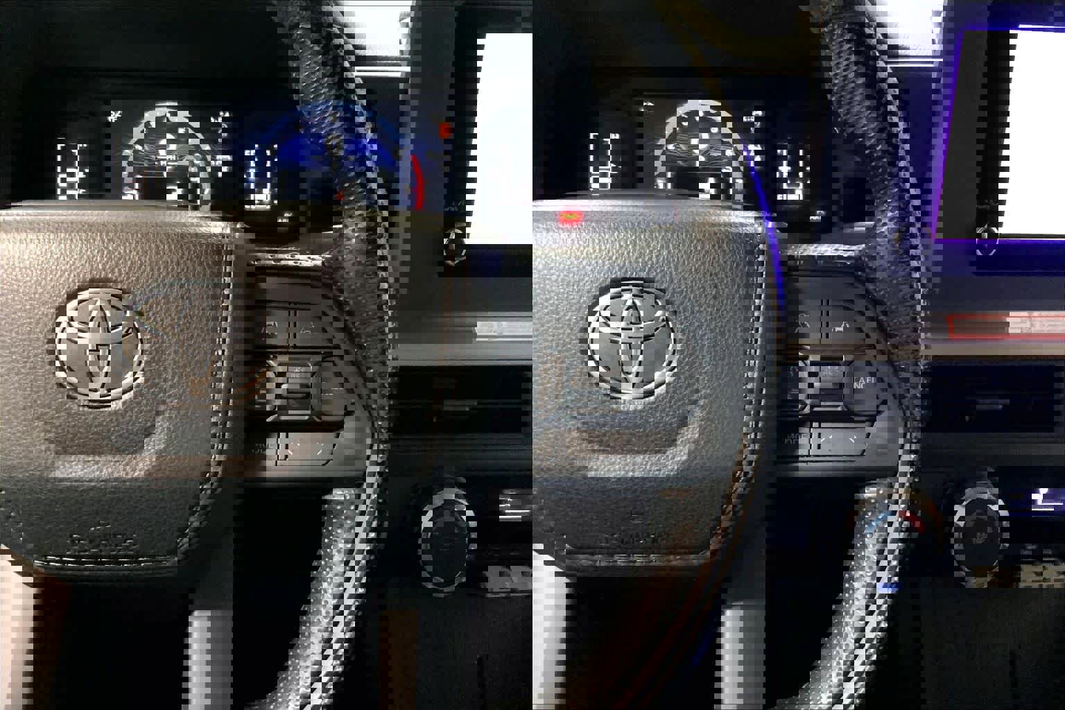 Used 2024 Toyota Tacoma SR5 image 24