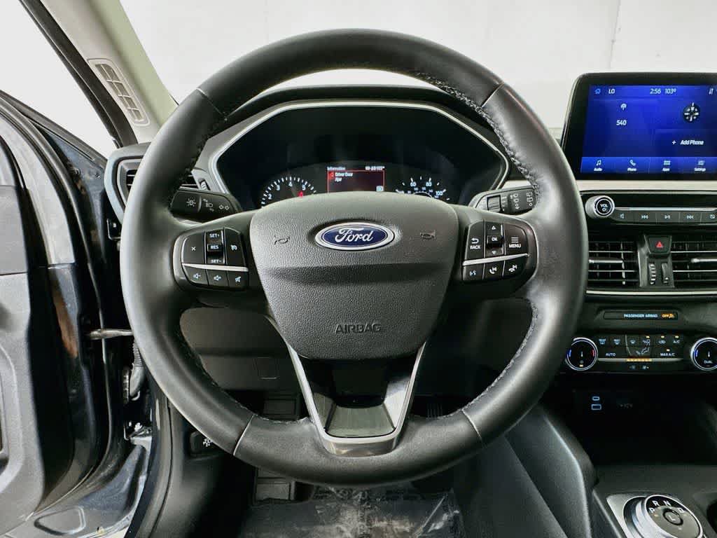 Certified 2022 Ford Escape SE w/ SE Sport Appearance Package FWD image 16