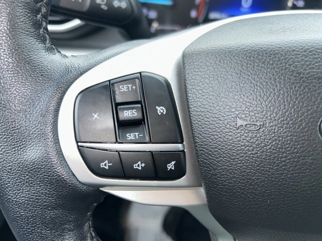 Certified 2022 Ford Explorer XLT w/ Equipment Group 202A image 21