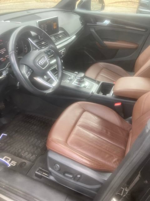 Used 2019 Audi Q5 2.0T Premium Plus w/ Premium Plus Package AWD/4WD image 9