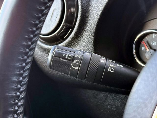 Used 2017 Jeep Wrangler Unlimited Sahara AWD/4WD image 22