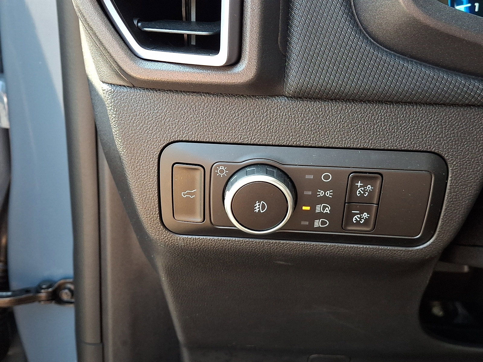 Certified 2025 Ford Bronco Sport Outer Banks w/ Outer Banks Tech Package+ AWD/4WD image 27